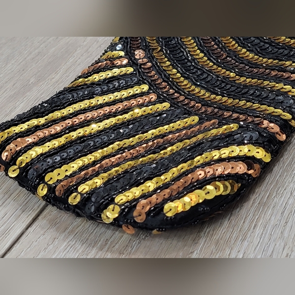 Vintage Regal Sequin purse/clutch - Picture 3 of 9